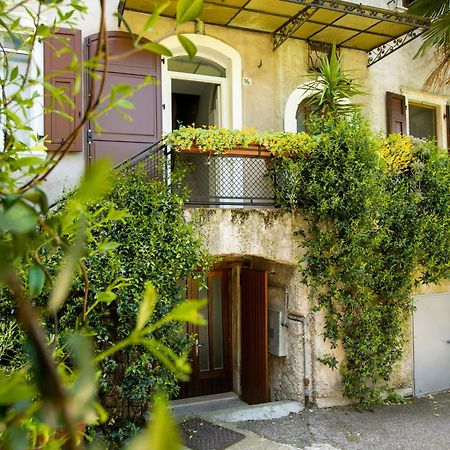 Casa Alla Grotta - Happy Rentals Arco Exteriér fotografie